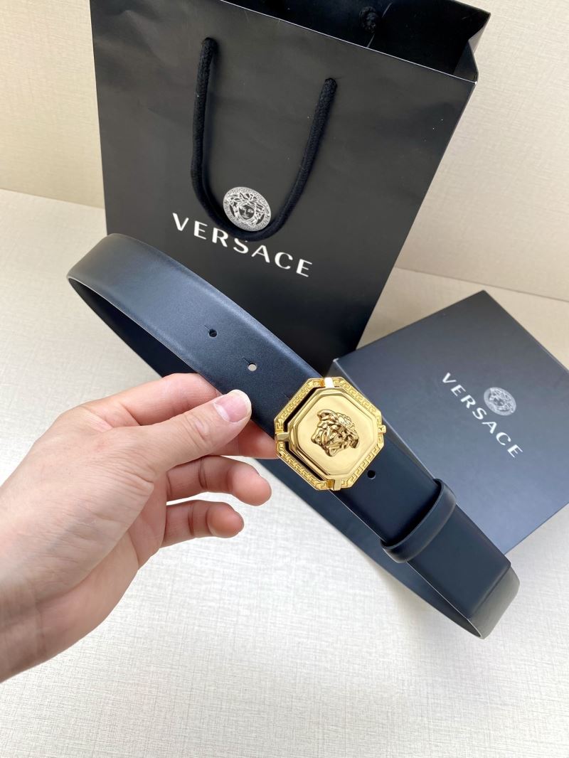 VERSACE